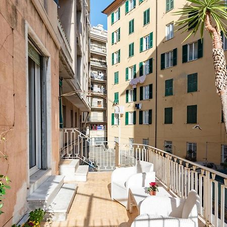 Joivy Cute Flat With Terrace Apartment เจนัว ภายนอก รูปภาพ