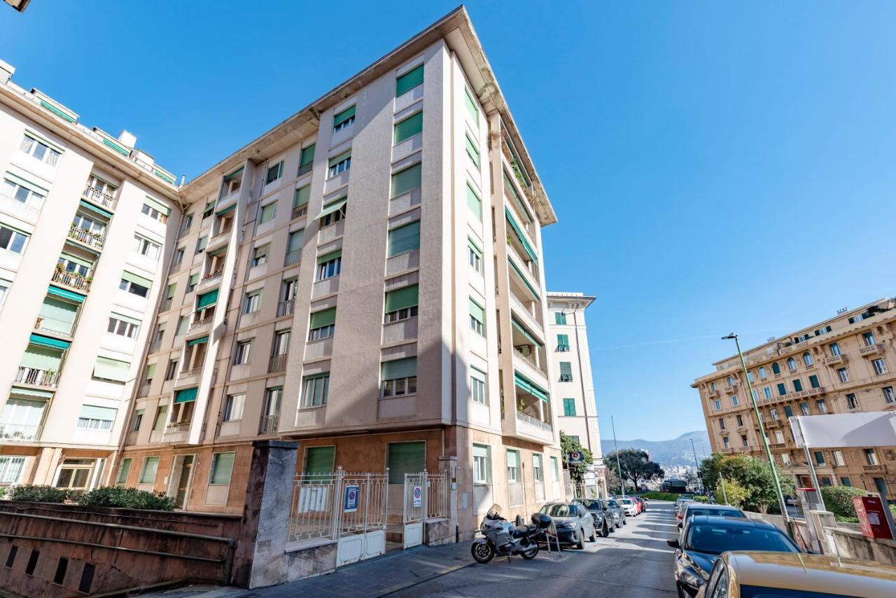Joivy Cute Flat With Terrace Apartment เจนัว ภายนอก รูปภาพ