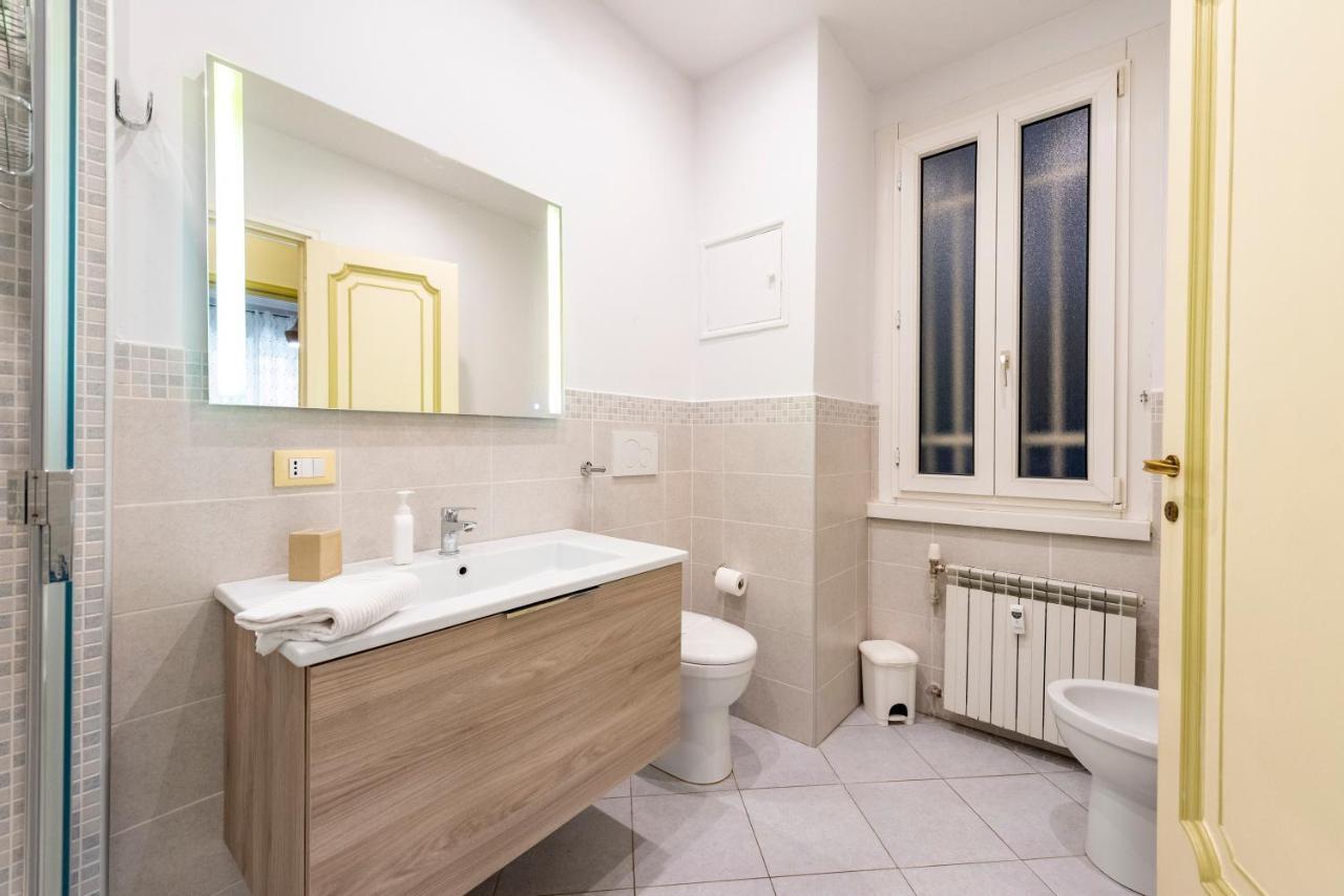 Joivy Cute Flat With Terrace Apartment เจนัว ภายนอก รูปภาพ